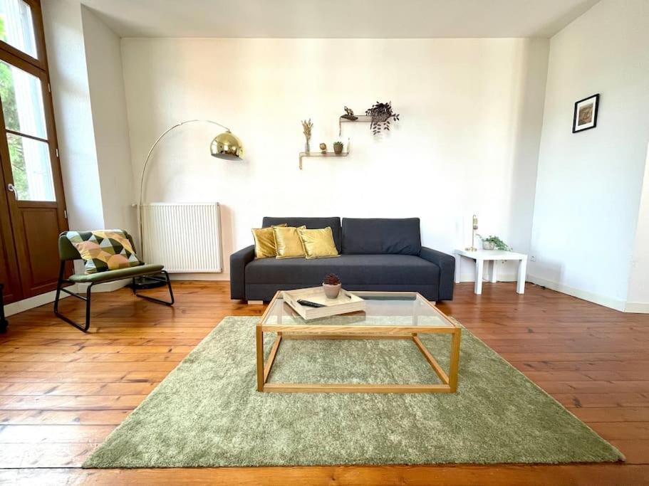 Apartment Le Riquet - 4 People - Hyper Center - Metro Toulouse